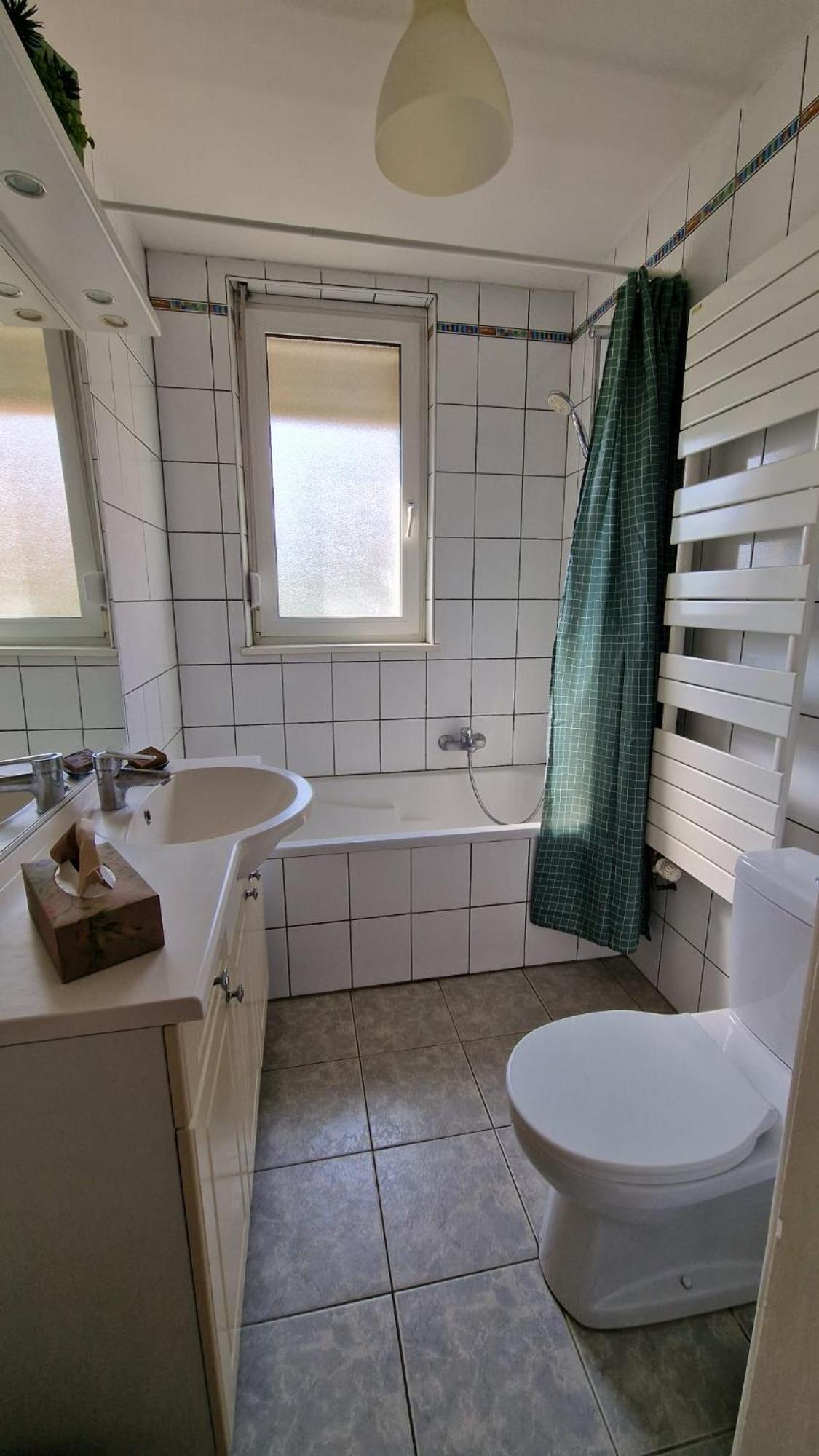 Logement Spacieux Strasbourg Proche Centre-Ville Luaran gambar